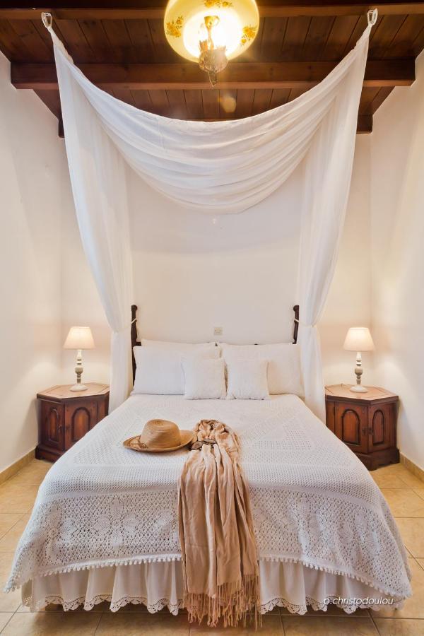 Villa Symone Afiartis Esterno foto